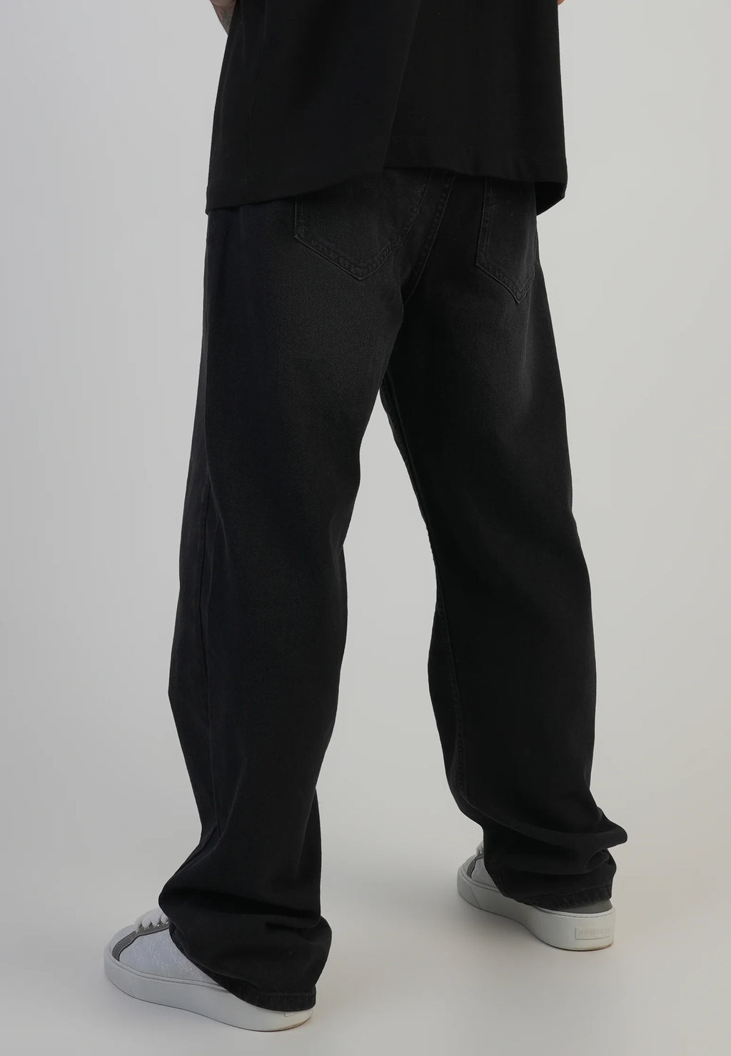 Loose Fit Jeans Washed Black